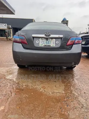 Toyota Camry LE 4dr Sedan (2.4L 4cyl 5A) 2008 Gray