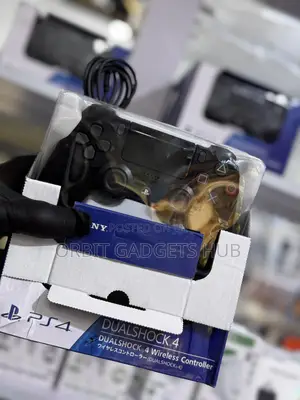 PS4 Controller