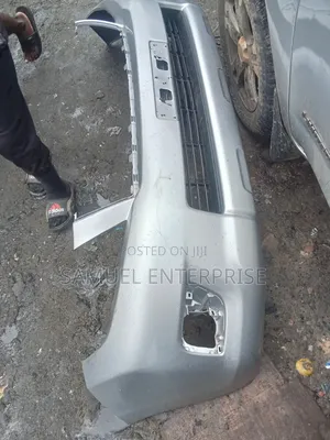 Empty Front Bumper Parado 2010