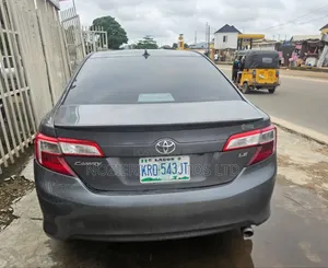 Toyota Camry L 4dr Sedan (2.5L 4cyl 6A) 2013 Gray