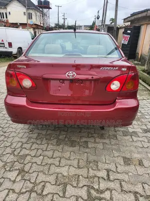 Toyota Corolla 2004 Red