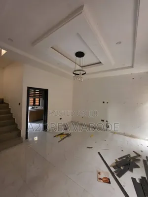 2bdrm Apartment in Omole Phase 2 for rent