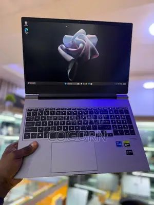 Laptop HP Omen 16 16GB Intel Core i7 SSD 1T