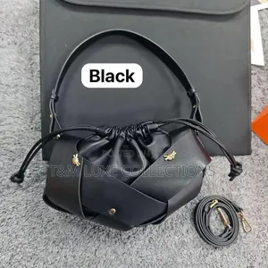 Luxury Leather Hand Badlg With Long Strap