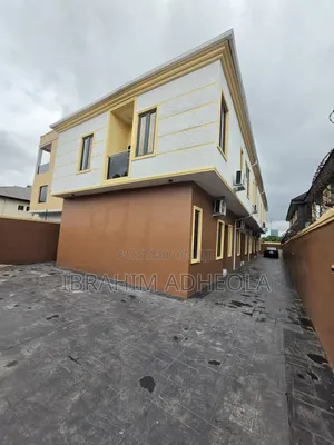 2bdrm Townhouse / Terrace in Omole Phase2 for rent