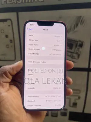 Apple iPhone 13 128 GB Red
