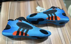 Adidas D.O.N Issue 5 Blue Basketball Sneakers