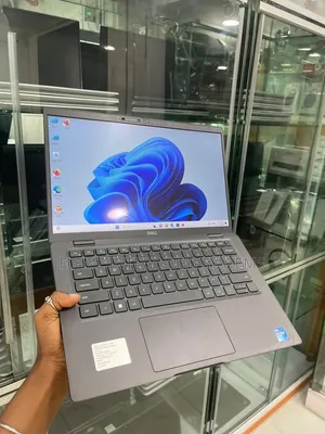 Laptop Dell Latitude 7420 32GB Intel Core i7 SSD 512GB