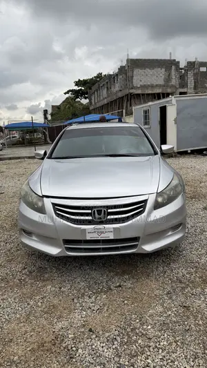Honda Accord 2010 Silver