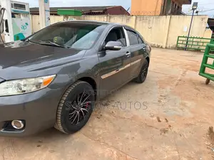 Toyota Camry LE 4dr Sedan (2.4L 4cyl 5A) 2008 Gray