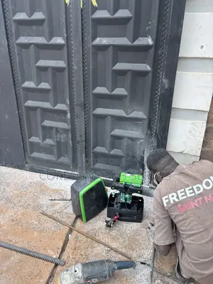 Heavy Duty Outdoor Remote Control Sliding Gate Motor Installation