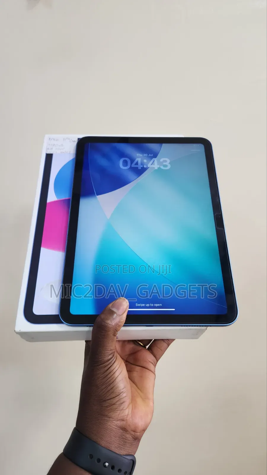 Apple iPad (2025) 128 GB Blue