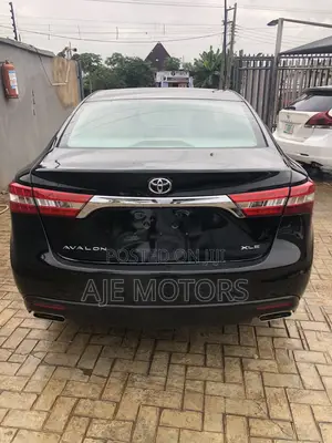 Toyota Avalon XLE Premium 4dr Sedan (3.5L 6cyl 6A) 2014 Black