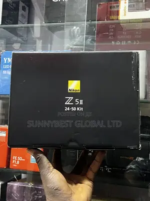 Nikon Z5 Ll With 24-50mm Kit