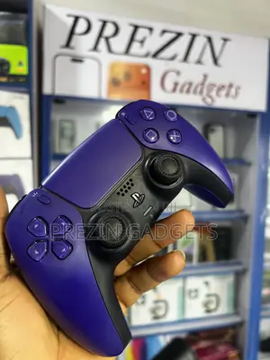 PlayStation 5 Pad Available
