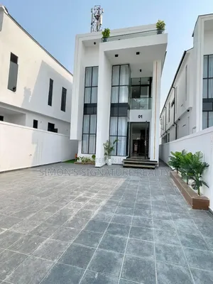 5bdrm Duplex in Ikota for sale