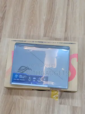 New Laptop Asus ROG Zephyrus G16 16GB Intel Core i7 SSD 1T