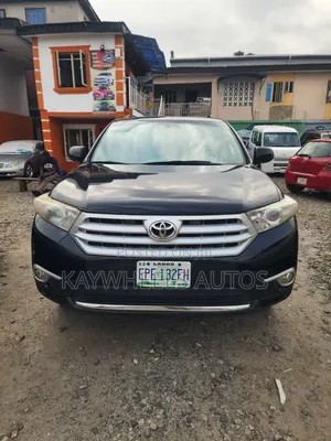Toyota Highlander 2012 Black