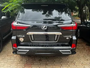 Lexus LX 2021 Black
