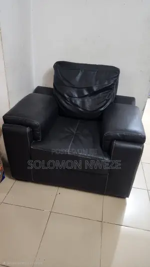 2 One Sofa Leather Seat,Get 1 Free Three Seater