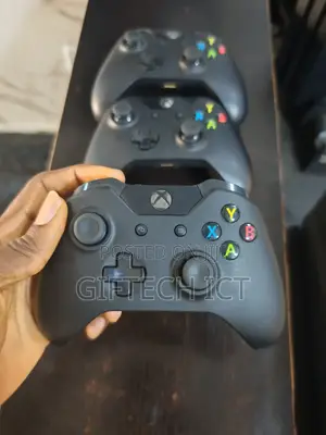 Xbox One Wireless Controller