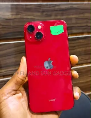 Apple iPhone 13 128 GB Red