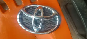 Front Grille Logo Hilux 2020
