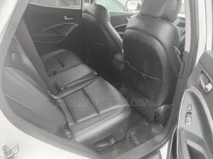 Hyundai Santa Fe 2014 White