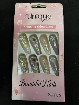 Unique Press-on Nails