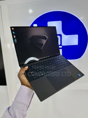 Laptop Dell Precision 5560 32GB Intel Core i7 SSD 1T