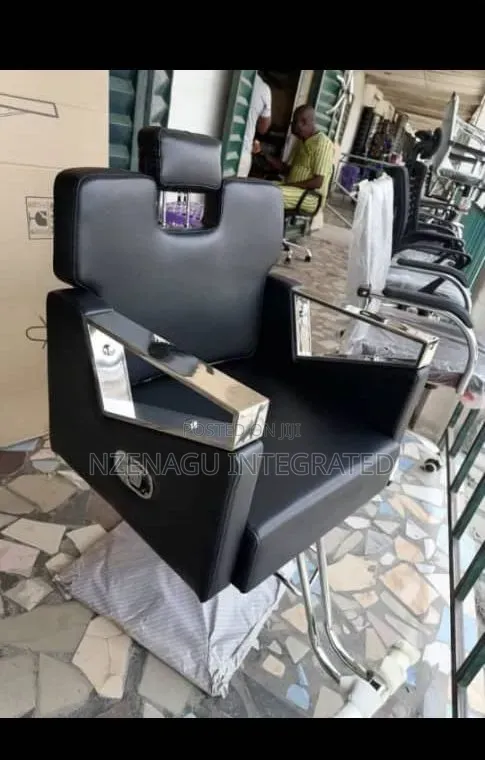 Executive Barbing Chair