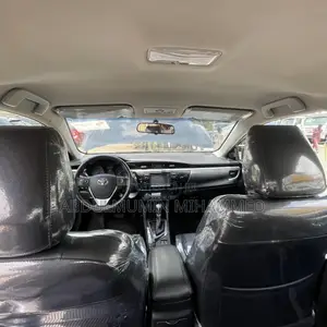 Toyota Corolla 2016 Black