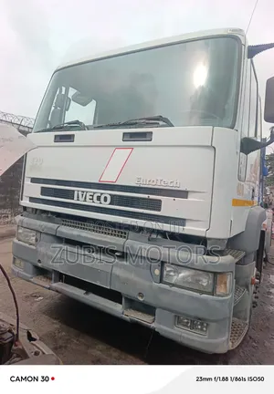 Iveco EuroTech 6 Tire and 10 Boat