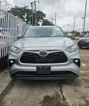 Toyota Highlander 2020 Silver