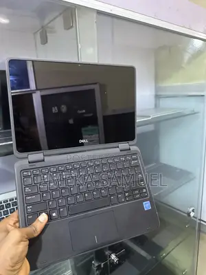 Laptop Dell Latitude 3190 2-in-1 4GB Intel Pentium SSD 128GB