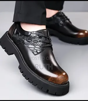 Luxury Men's Corporate Lace-Up Shoes