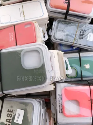 Accessories and Phones, Sreen Protector and Pouch