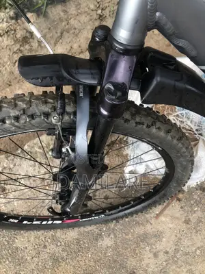 Tokunbo Trek 3900 Bicycle