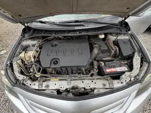 Toyota Corolla 2013 Silver