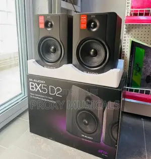 M-Audio BX5D2 70-Watts Bi-Amplified Studio Monitor Speakers