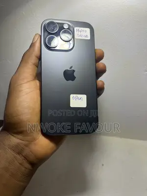 Apple iPhone 16 Pro 512 GB Black