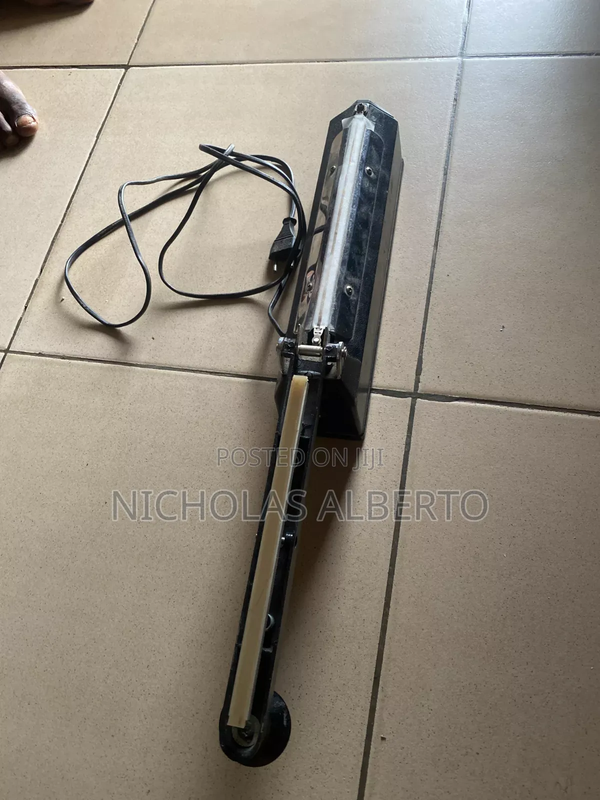 Sealing Machine
