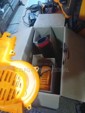 20v Cordless Blower