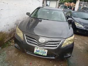 Toyota Camry 2010 Gray