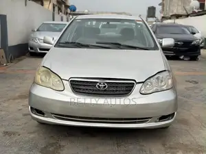 Toyota Corolla 2004 Silver