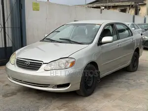 Toyota Corolla 2004 Silver
