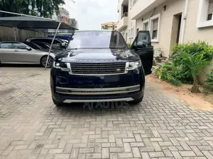 Land Rover Range Rover Vogue 2023 Blue
