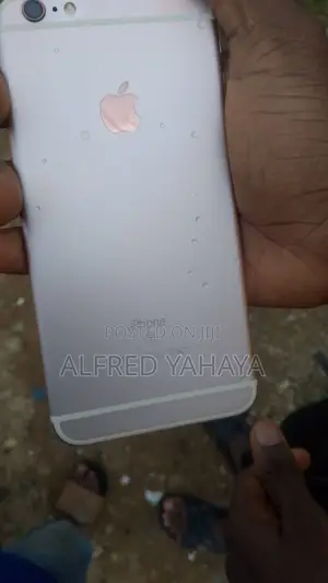 Apple iPhone 6s Plus 64 GB Silver