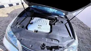 Lexus ES 2012 Silver
