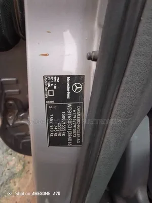 Ford B700 2008 White